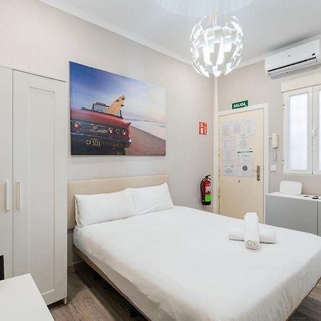 Rodas Apartment Madrid Exterior photo