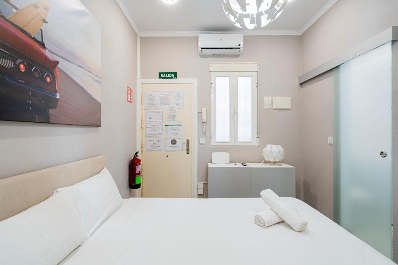 Rodas Apartment Madrid Exterior photo